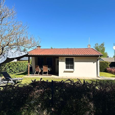Bungalow Am Dobbertiner See المظهر الخارجي الصورة